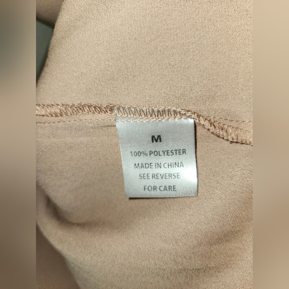 🫚EUC Wishlist Ruffle Camisole in Ginger Size Medium🫚 - Picture 7 of 9